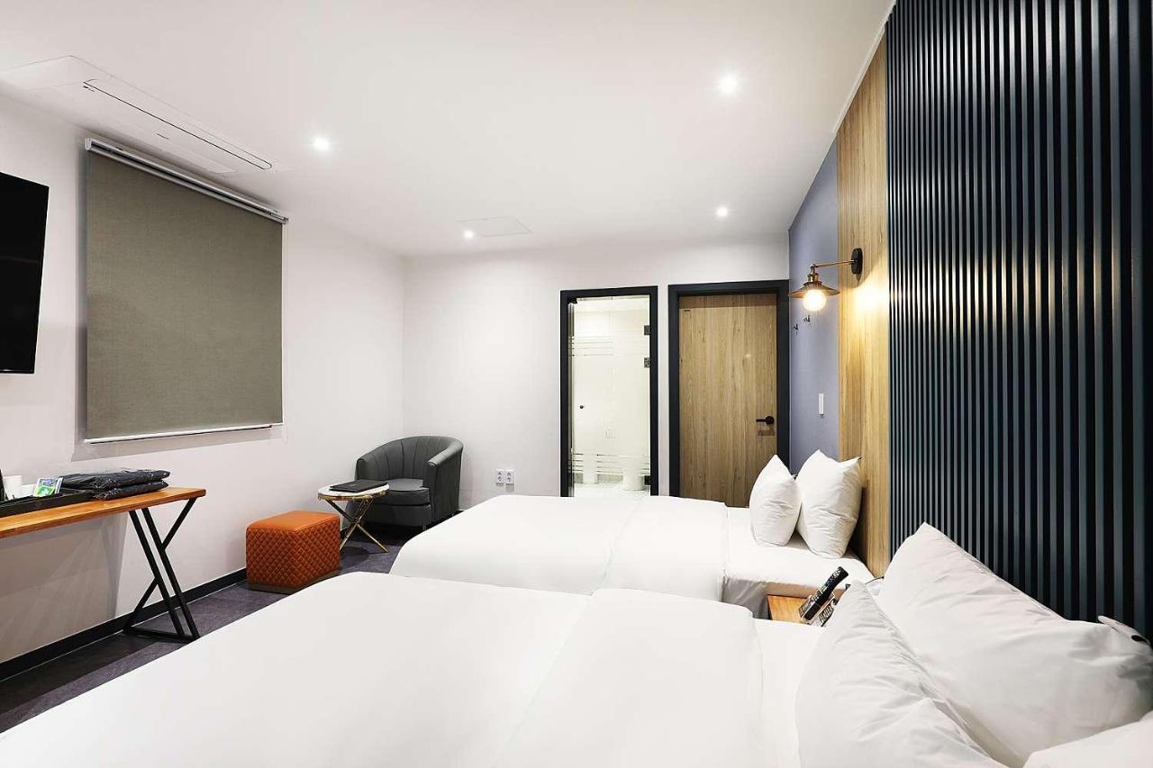 Mariposa Hotel Songtan بيونجتايك المظهر الخارجي الصورة